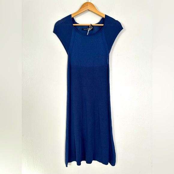 Hannes Roether Blue Midi/ Knee Length Cap Sleeve Dress size Small. NWT - Picture 1 of 9